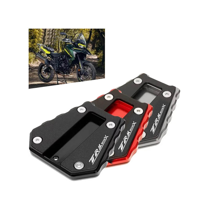 Load image into Gallery viewer, Extensão alargador apoio lateral alumínio Benelli TRK 502X 702X vermelho preto titânio instalado moto
