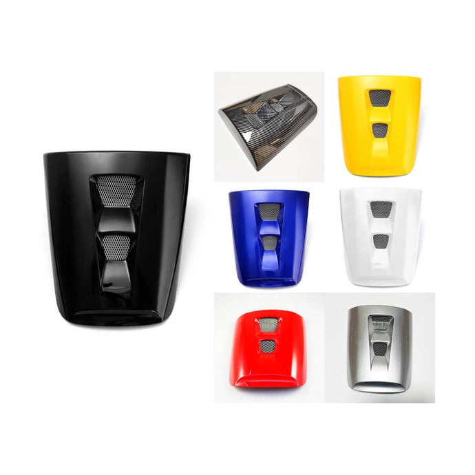 Carenagem traseira preta Honda CBR1000RR montada na moto