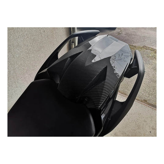 Detalhe da carenagem traseira ABS para Kawasaki Z1000SX vista lateral 