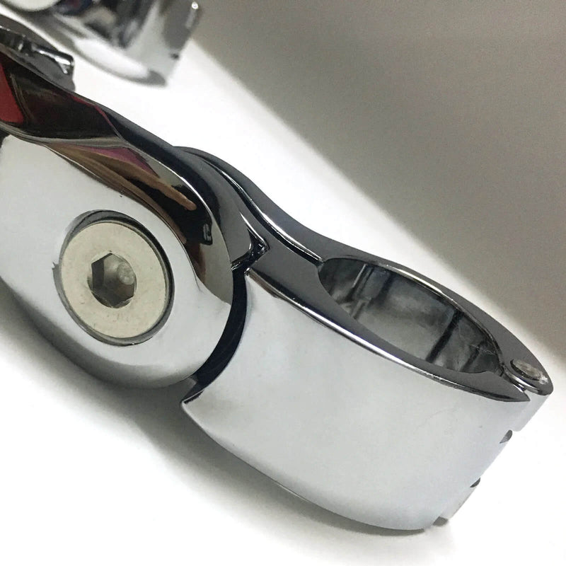 Load image into Gallery viewer, Apoios de pés cromados com borracha antiderrapante para Harley Davidson 
