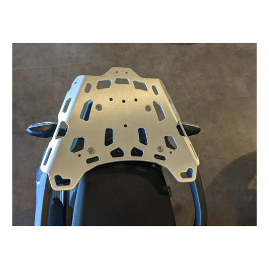 Vista superior do rack de carga traseiro 