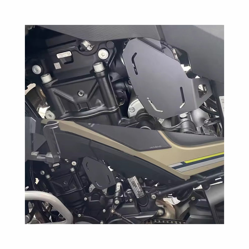 Carregue imagem no visualizador da galeriaProtetor de válvula para CFMOTO 800MT
