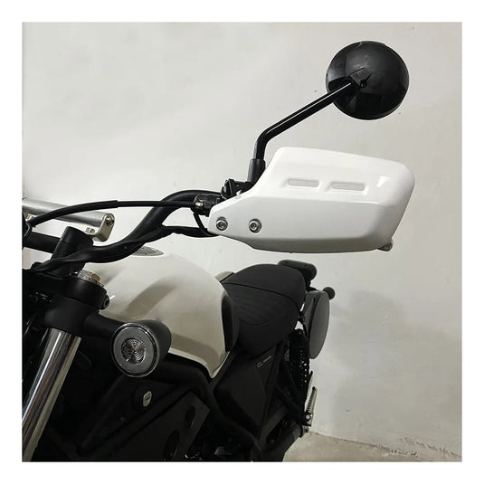 Guarda-mãos Honda CL500 vista de perto do sistema de fixação