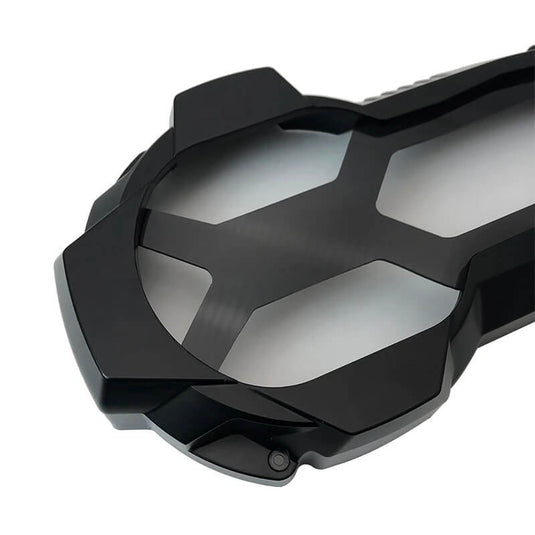 Detalhe da moldura ABS do protetor de farol BMW