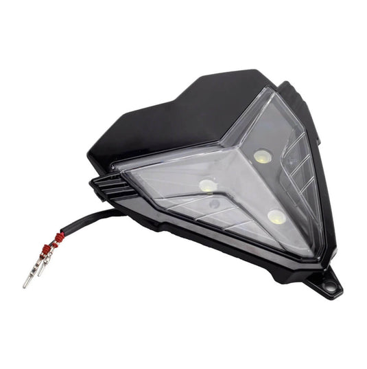 Instalação do farol LED com espaço para cabo do travão