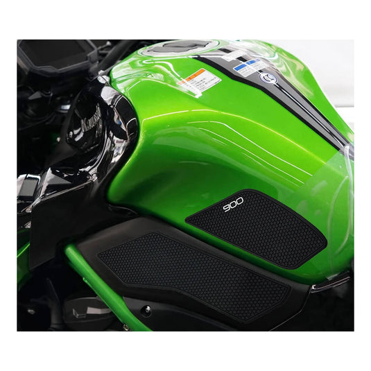 Protetor depósito Kawasaki Z900 design integrado estética premium