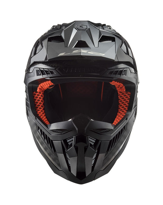 Capacete motocross LS2 MX703 X-Force C Solid Carbono Brilho – perspetiva em uso