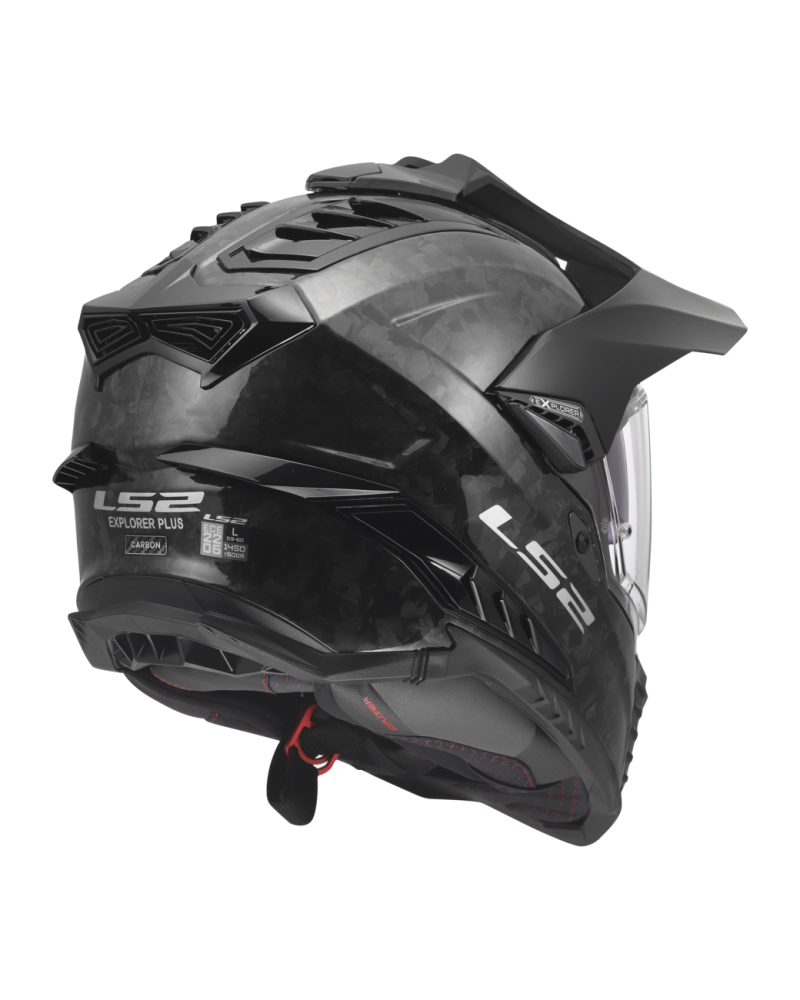 Load image into Gallery viewer, Capacete enduro LS2 MX701 Explorer C Forged Carbono – perspetiva em uso
