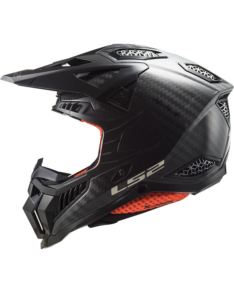 Load image into Gallery viewer, Capacete motocross LS2 MX703 X-Force C Solid Carbono Brilho – detalhe do acabamento

